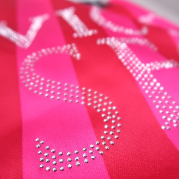 Victoria’s Secret Sateen Tote Bag - Picture 4 of 9